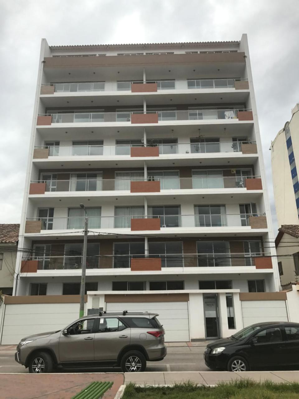 El Triunfo Apartments クスコ エクステリア 写真