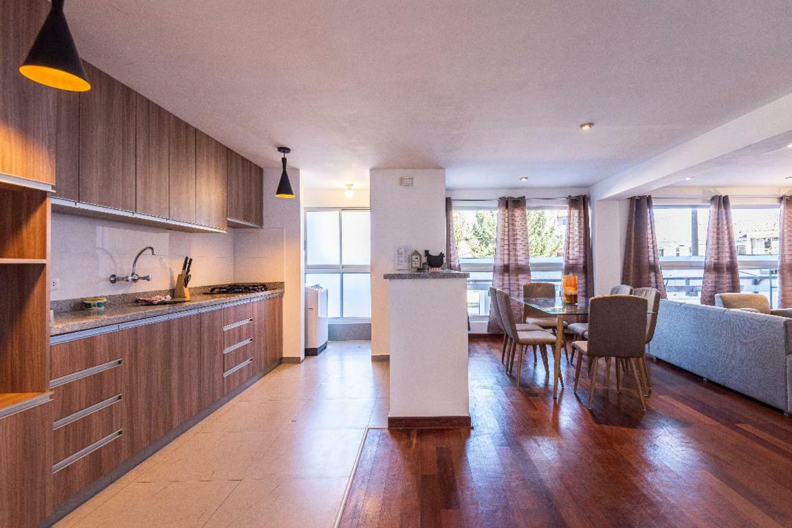 El Triunfo Apartments クスコ エクステリア 写真