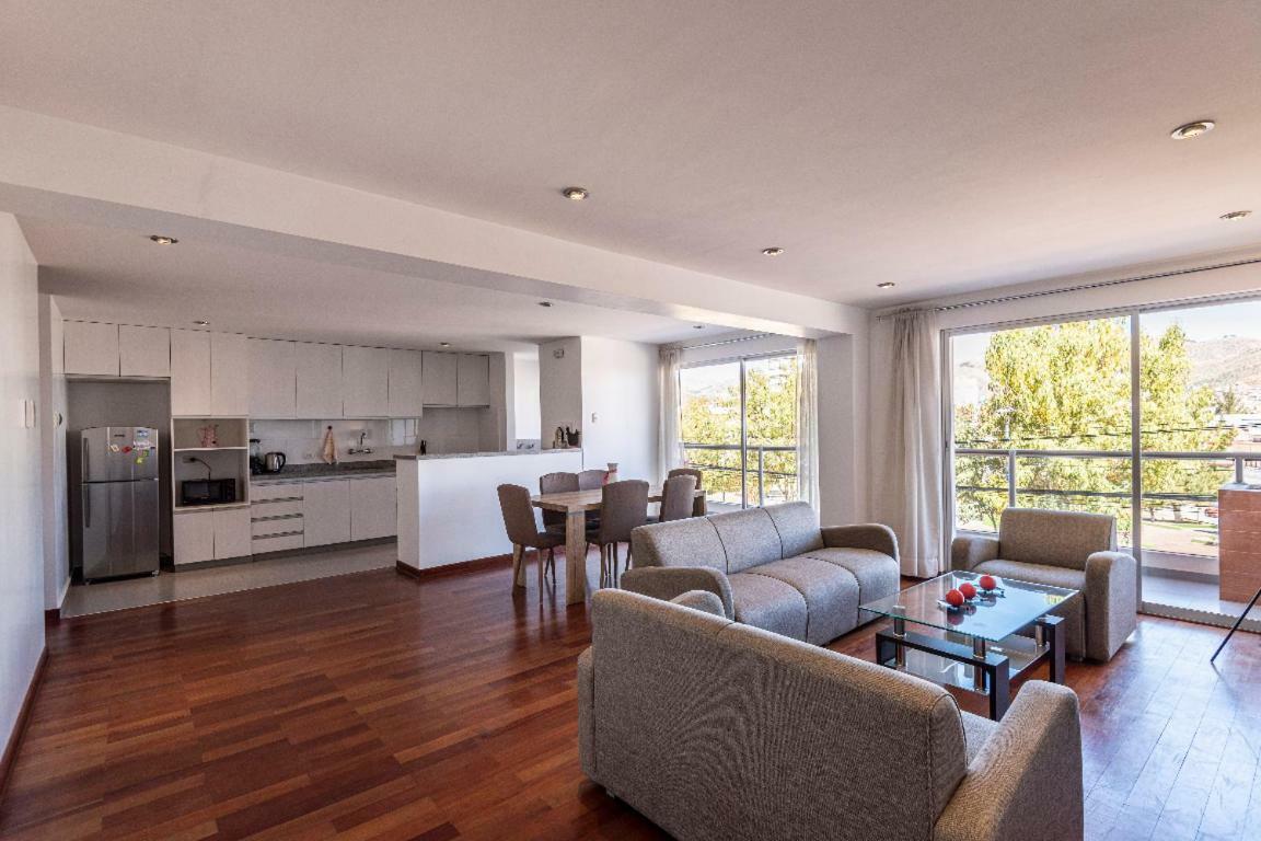El Triunfo Apartments クスコ エクステリア 写真